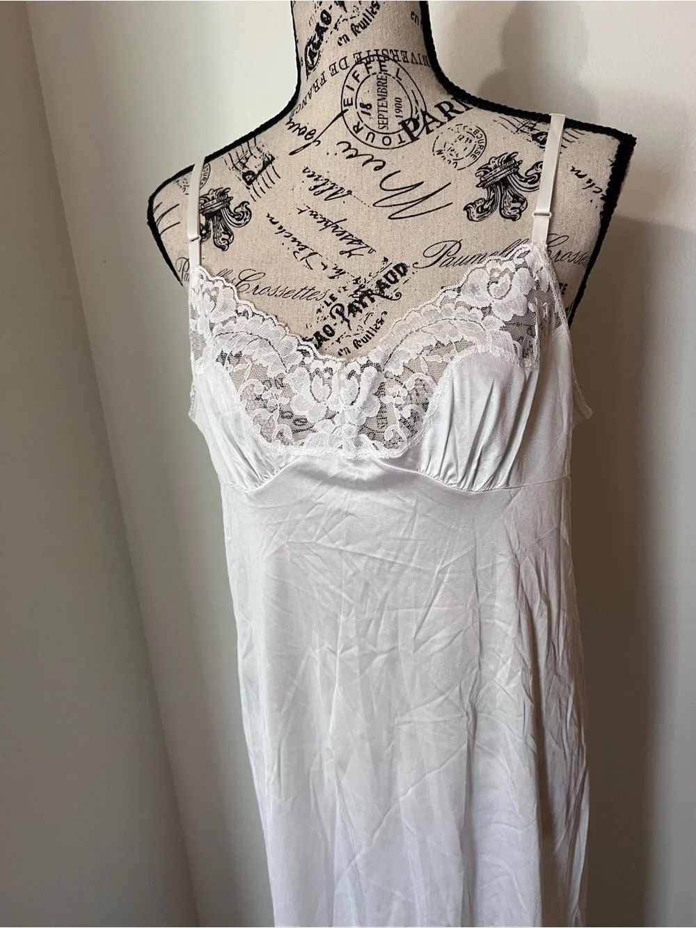 Vintage Vassarette Lace Trim Full Slip Dress White Size 38 Medium Made in USA